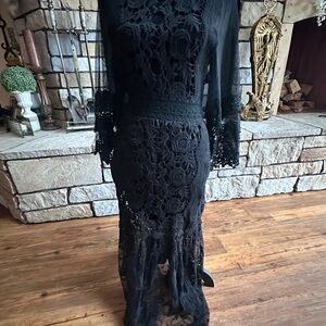 Elegant Black Lace Dress